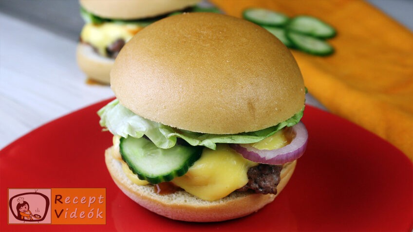AMERIKAI SAJTBURGER RECEPT VIDEÓVAL – amerikai sajtburger készítése