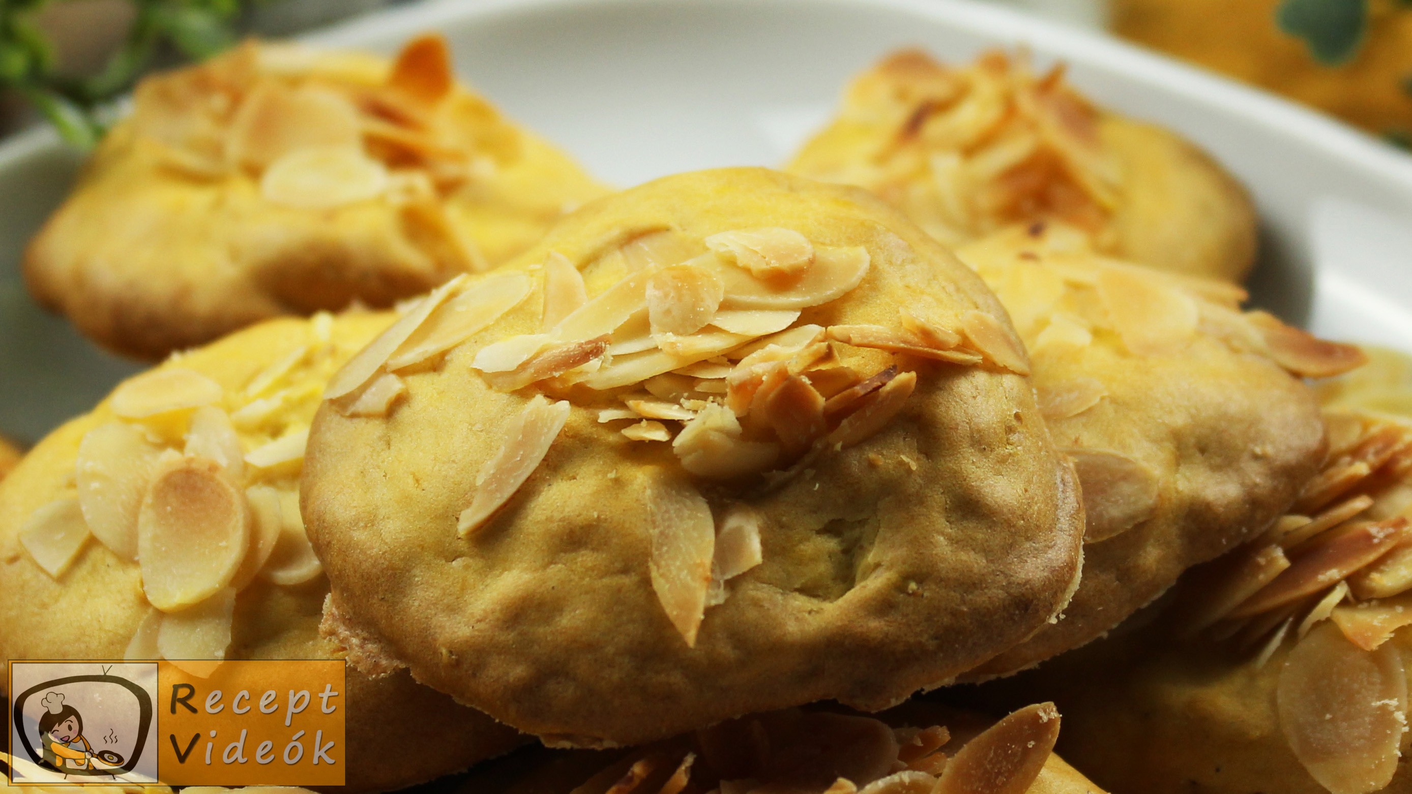 Sütőtökös keksz recept, sütőtökös keksz elkészítése - Recept Videók Sütőtökös keksz recept, sütőtökös keksz elkészítése - Recept Videók