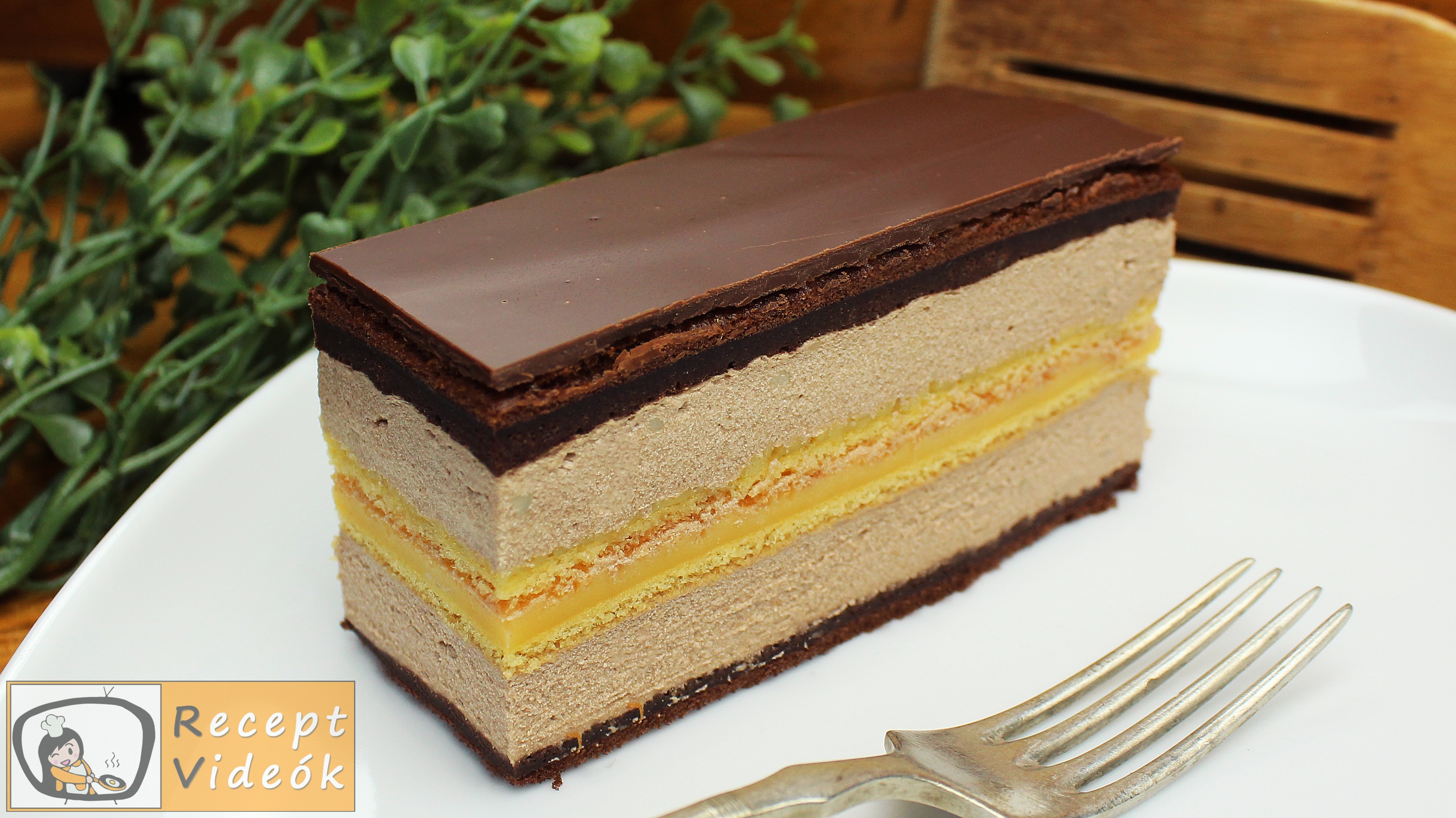 Praliné szelet recept, praliné szelet elkészítése - Recept Videók Praliné szelet recept, praliné szelet elkészítése - Recept Videók