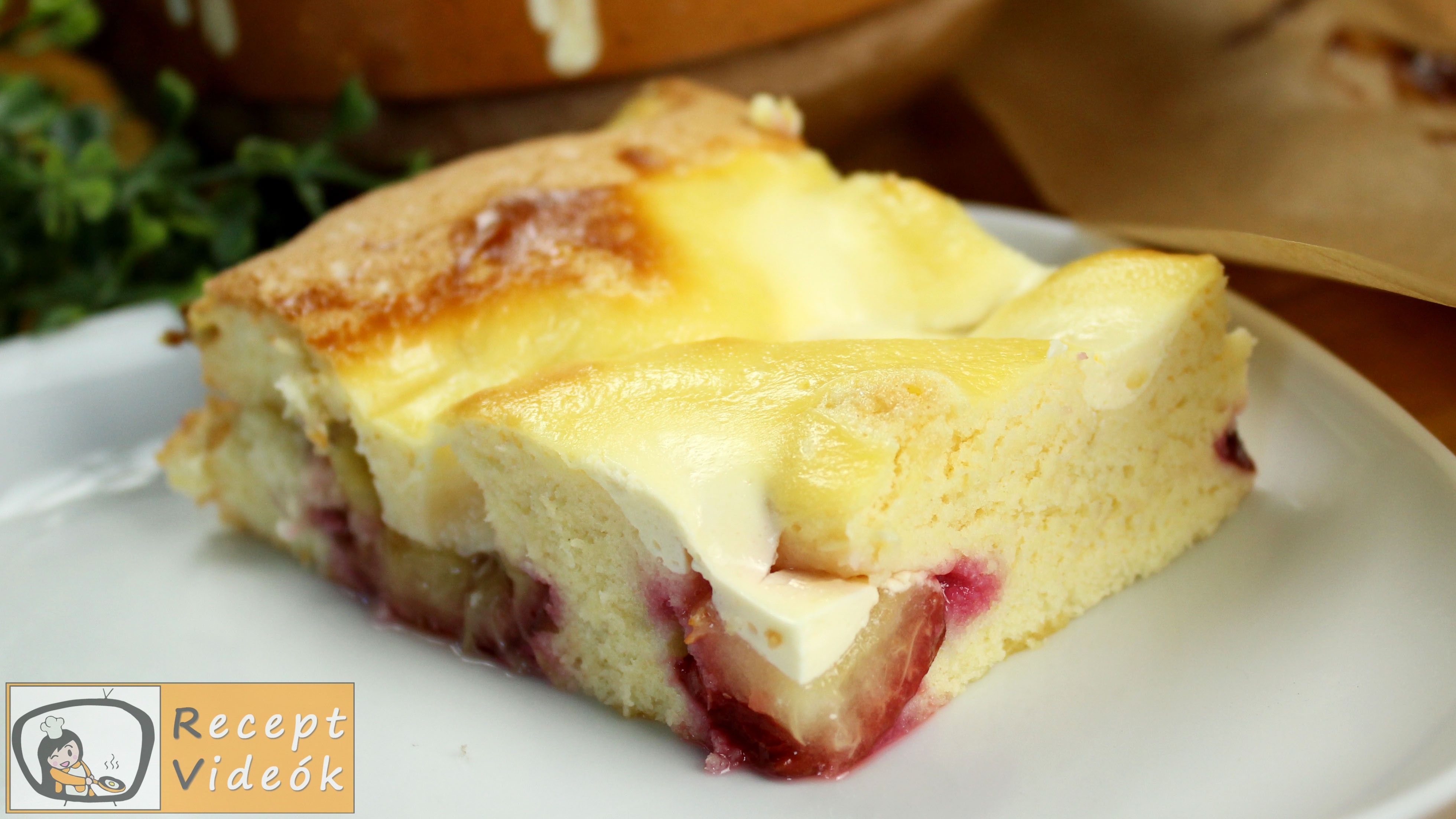 Tejfölös-Szilvás szelet recept, Tejfölös-Szilvás szelet elkészítése - Recept Videók Tejfölös-Szilvás szelet recept, Tejfölös-Szilvás szelet elkészítése - Recept Videók