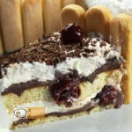 Sütés nélküli fekete-erdő torta recept, sütés nélküli fekete-erdő torta elkészítése - Recept Videók